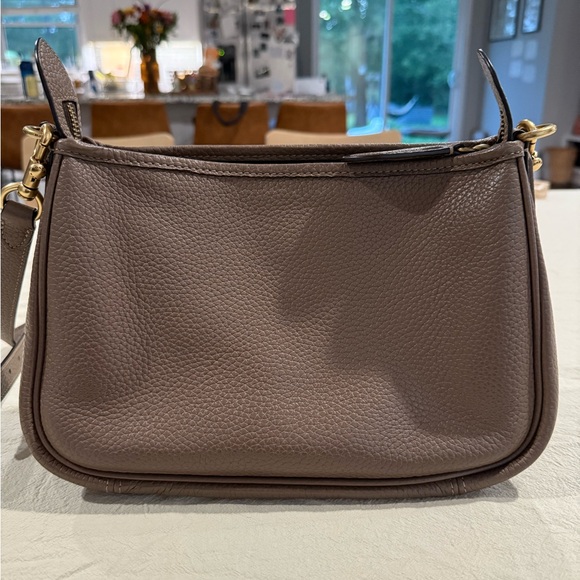 Coach Brown Leather Shoulder Bag - Picture 3 of 12